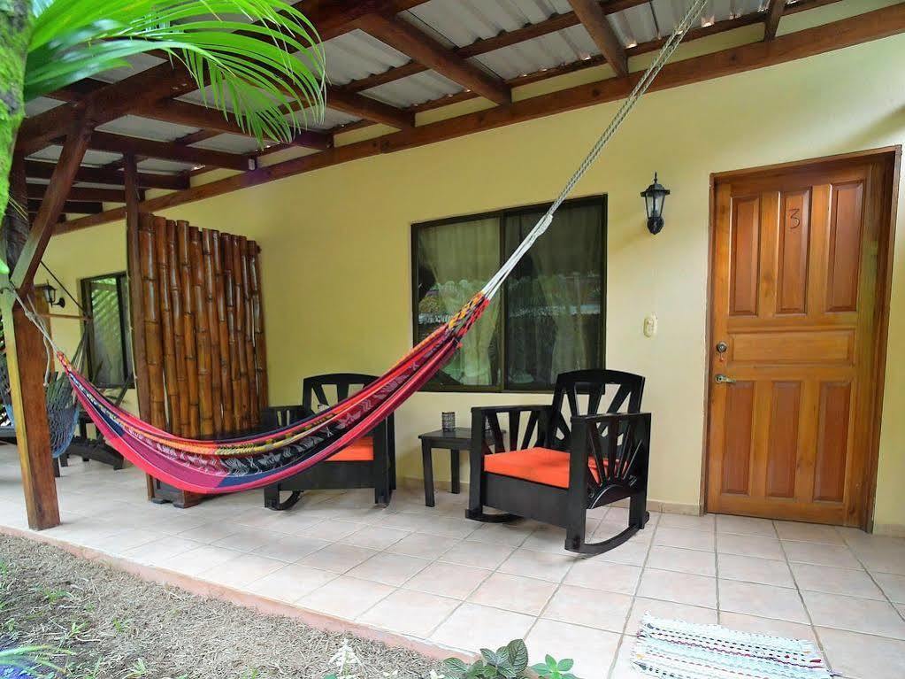 Hotel Caribbean Coconut Cahuita Exterior foto